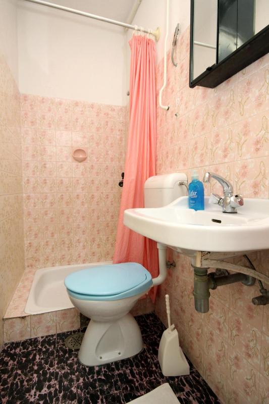Single Room with Terrace image 4