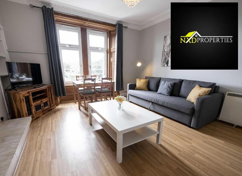 One-Bedroom Apartment image 2