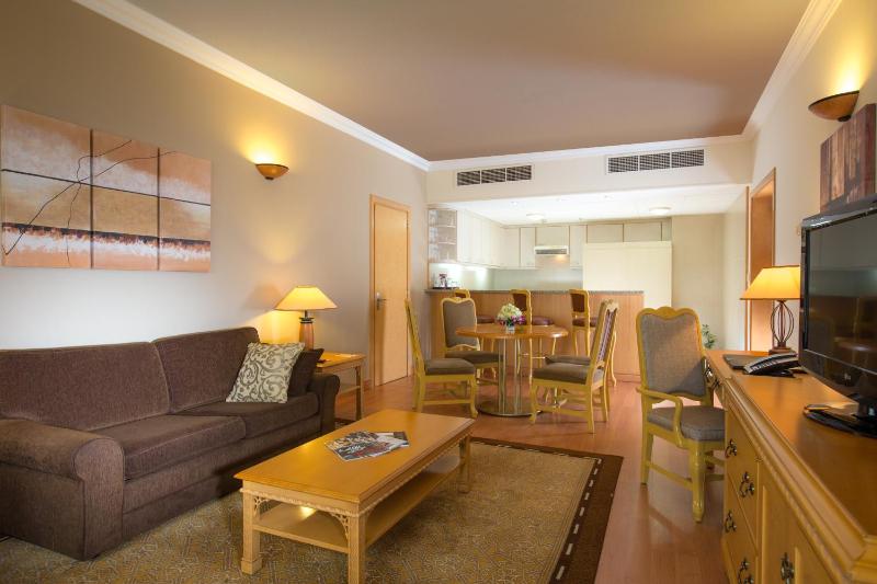 Three Bedroom Suite image 3