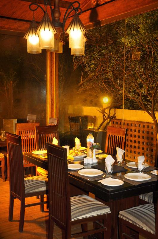 Royal Elegance Hotel Lahore - image 8