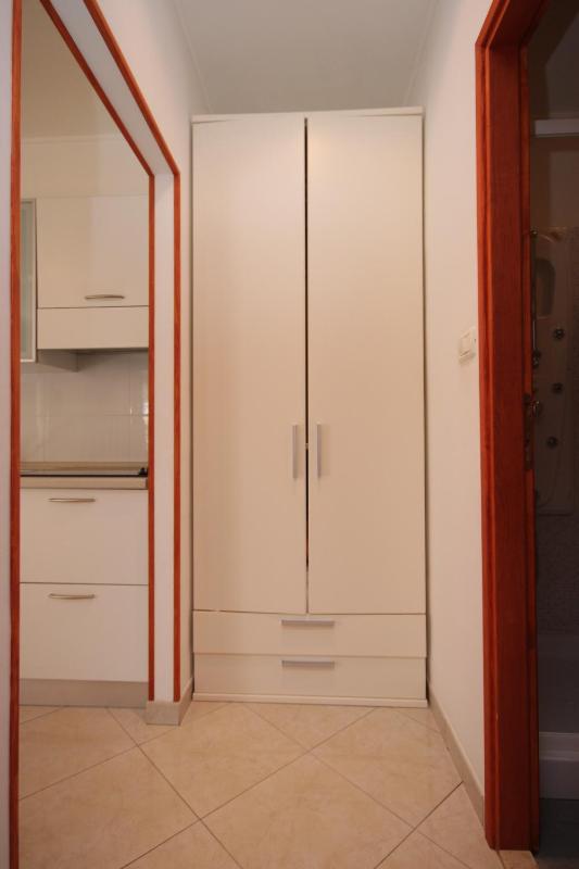 One-Bedroom Apartment with Terrace image 2