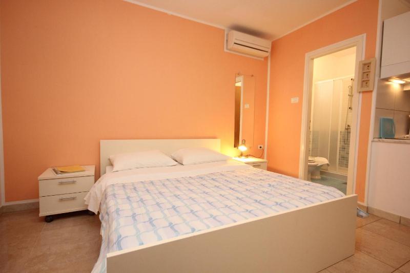 Two-Bedroom Apartment with Terrace image 3