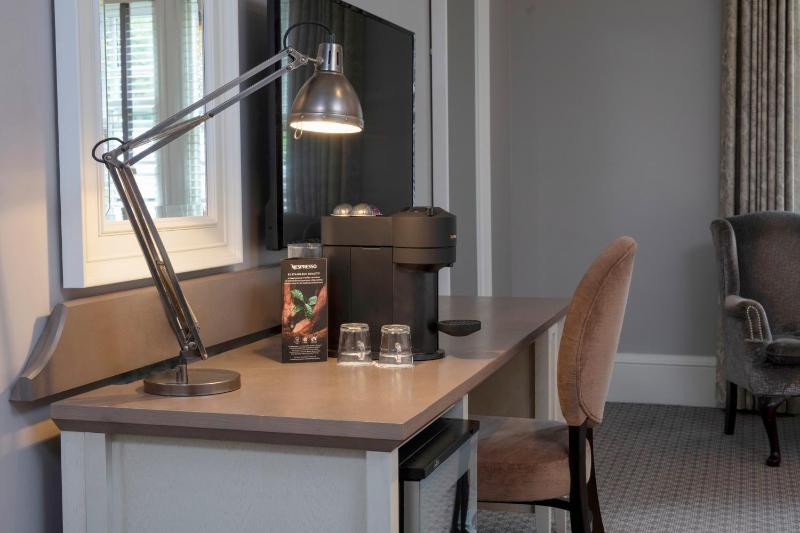Superior Room image 4
