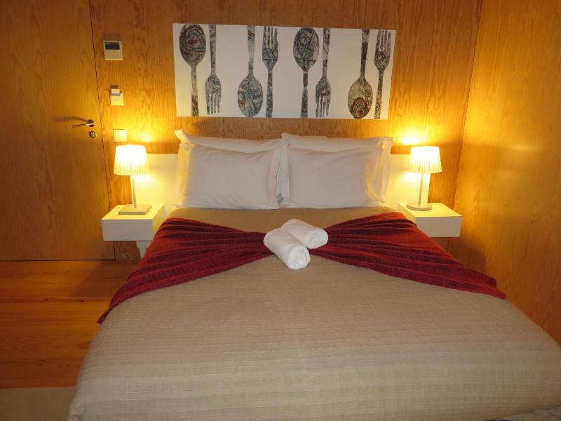 Family Room with 2 Extra Beds (2 Adults + 2 Children) image 2