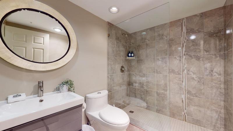 2BR | Ironwood | Fireplace | Common Area Hot Tub | Private Patio | Parking - image 25