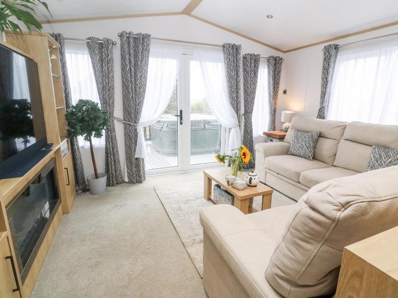 Chantry Lodge - image 20