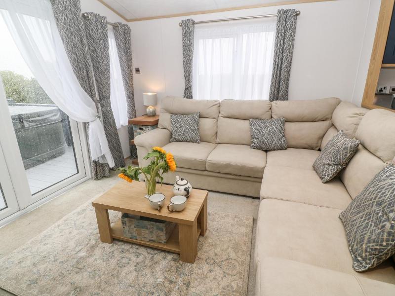 Chantry Lodge - image 30