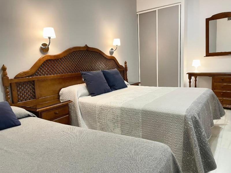 Triple Room image 1
