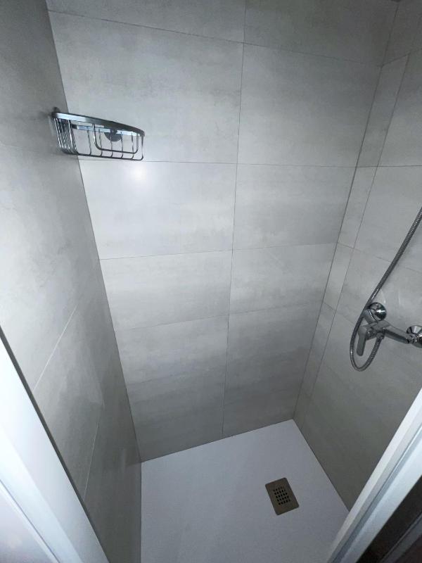 Double Room with Shared Bathroom image 3