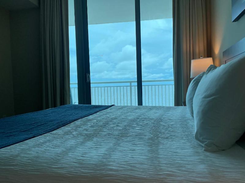 Two Bedroom Two Bathroom Suite, Partial Ocean View image 1