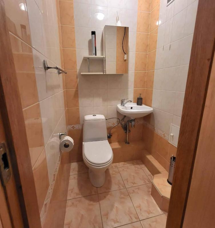 Apartment image 4