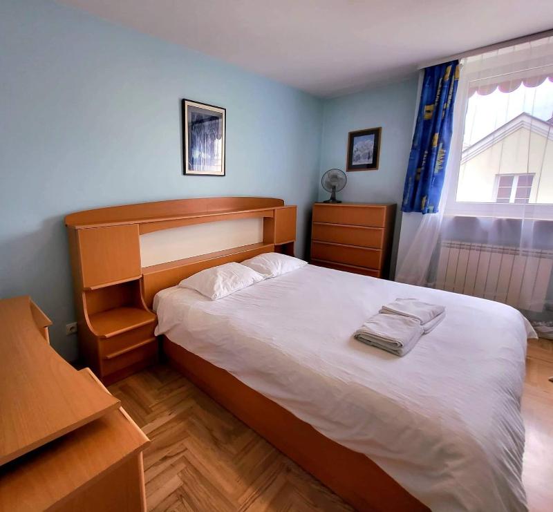 Apartment with Balcony image 4