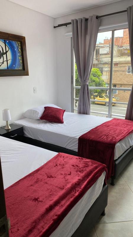 Apartamento amoblado Estadio Laureles - image 6
