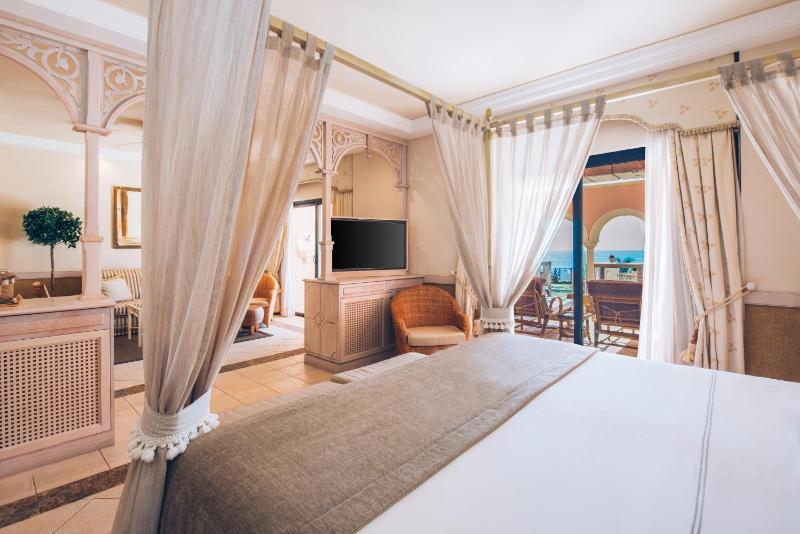 Star Prestige Junior Suite with Sea View Superior image 1