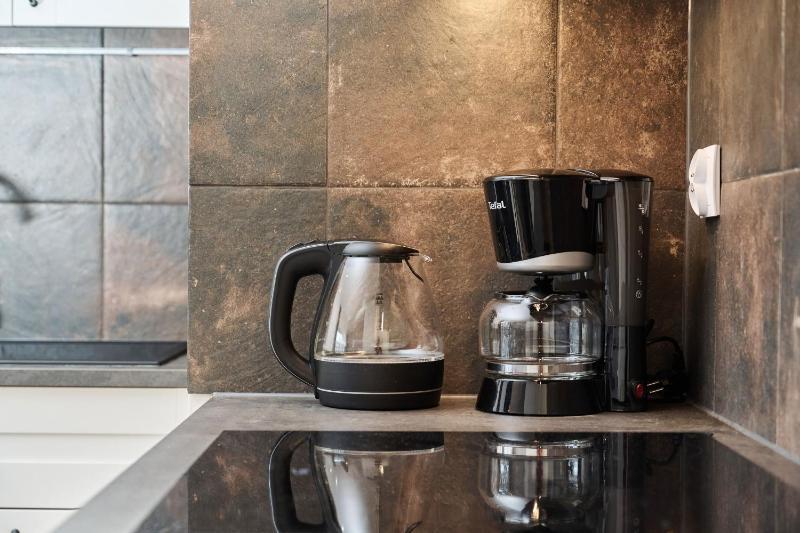 Jagodno Wrocław Kajdasza Studio z Bezpłatnym Garażem by Noclegi Renters - image 18