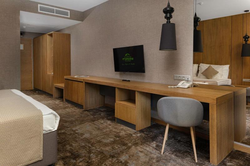 Superior Double Room with Free Spa Access image 4