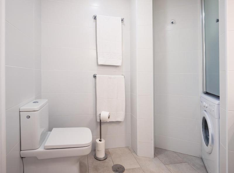 Apartamento a 50M del mar en La Caleta - image 16