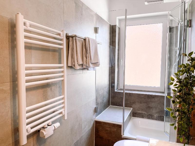 Triple Room image 2