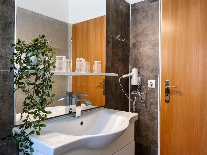 Triple Room image 3