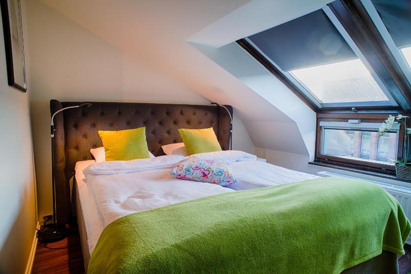 Double Room image 4