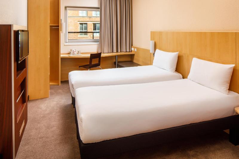 ibis Nottingham Centre - image 39