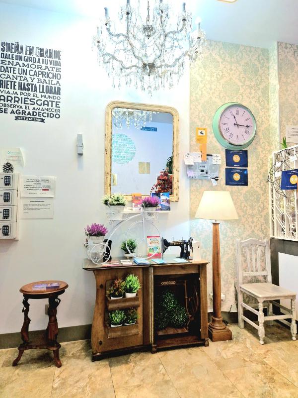 Hostal Boutique Luna de Gavín - image 1