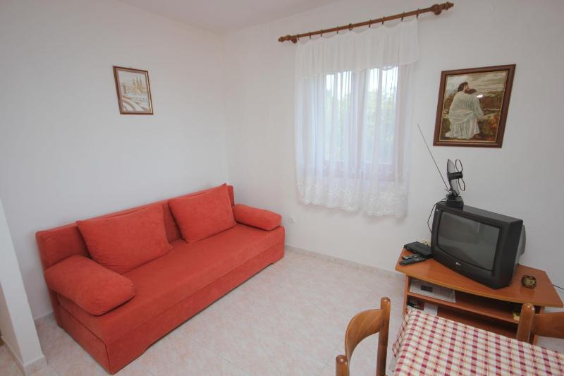 Two-Bedroom Apartment with Terrace and Sea View image 1