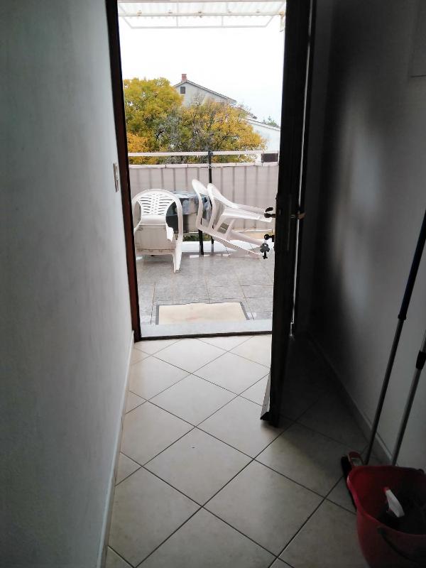 Studio with Balcony and Sea View image 2