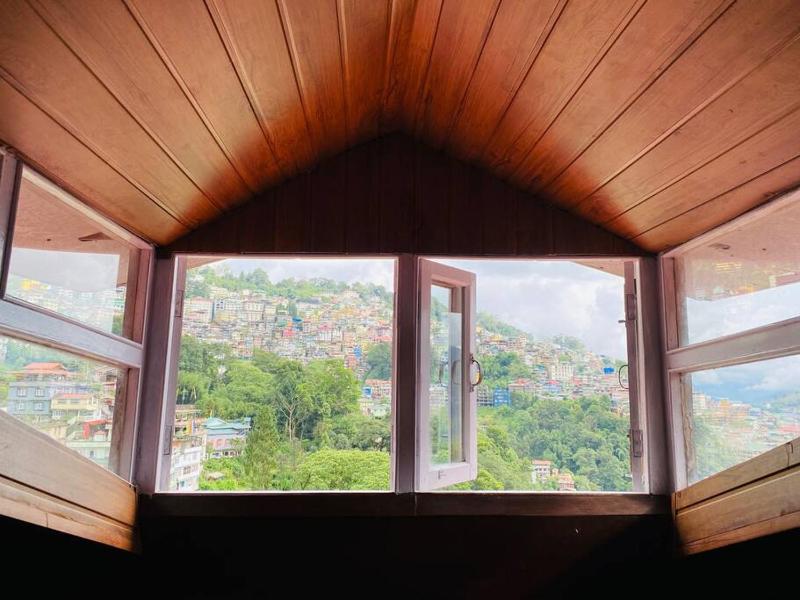 The Little Room (A doorway to relaxation) - image 10