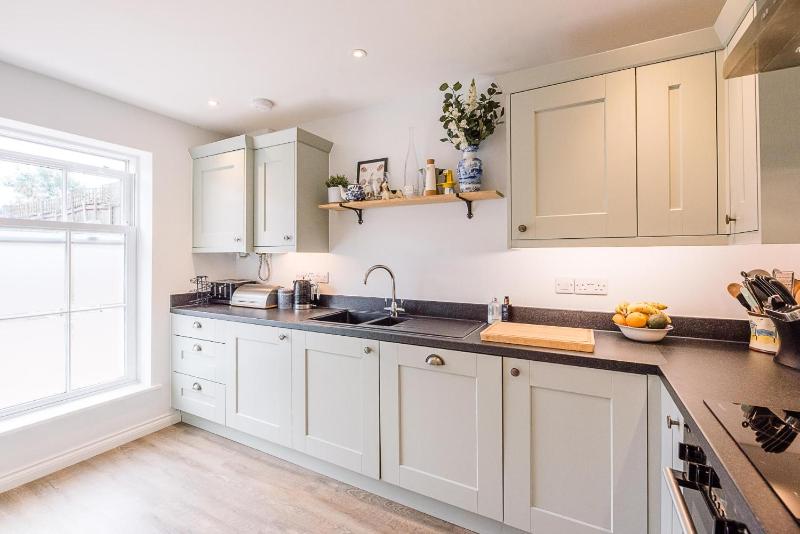 Martlet Cottage Aldeburgh - image 12