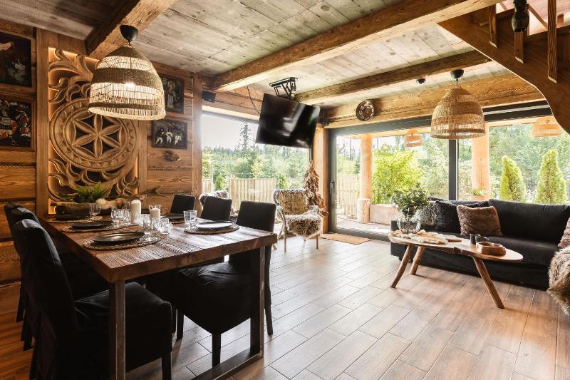 Two-Bedroom Chalet image 2