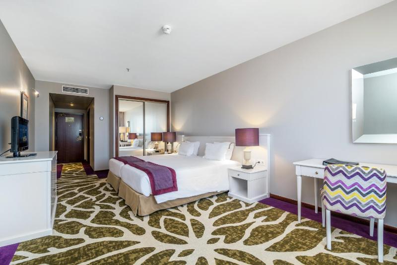 Standard Room image 3