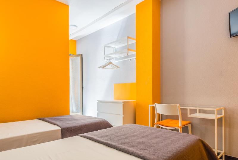 Budget Double or Twin Room image 2