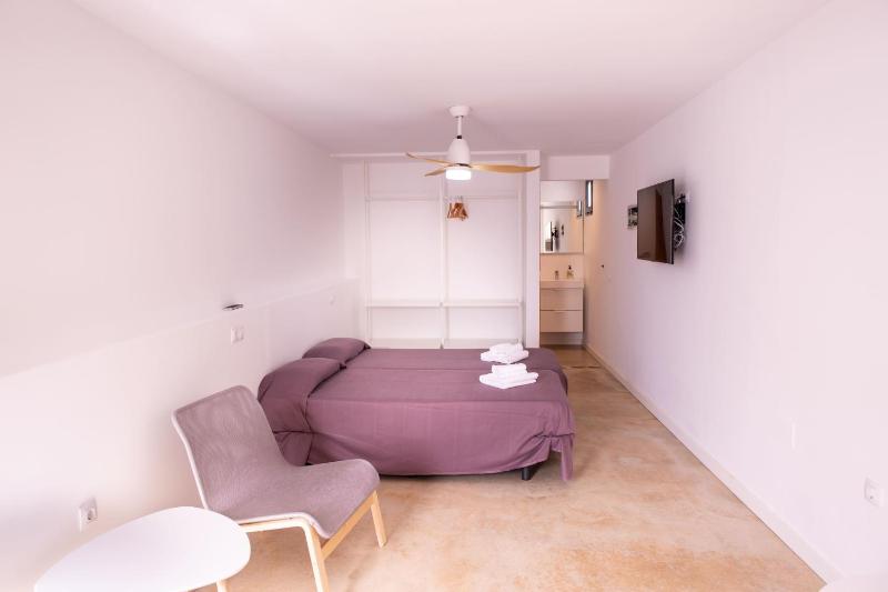 Studio image 2