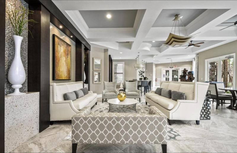 Beautiful 9 bedroom pool home located in the Solterra Resort! home - image 33