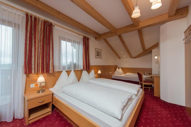 Triple Room image 1