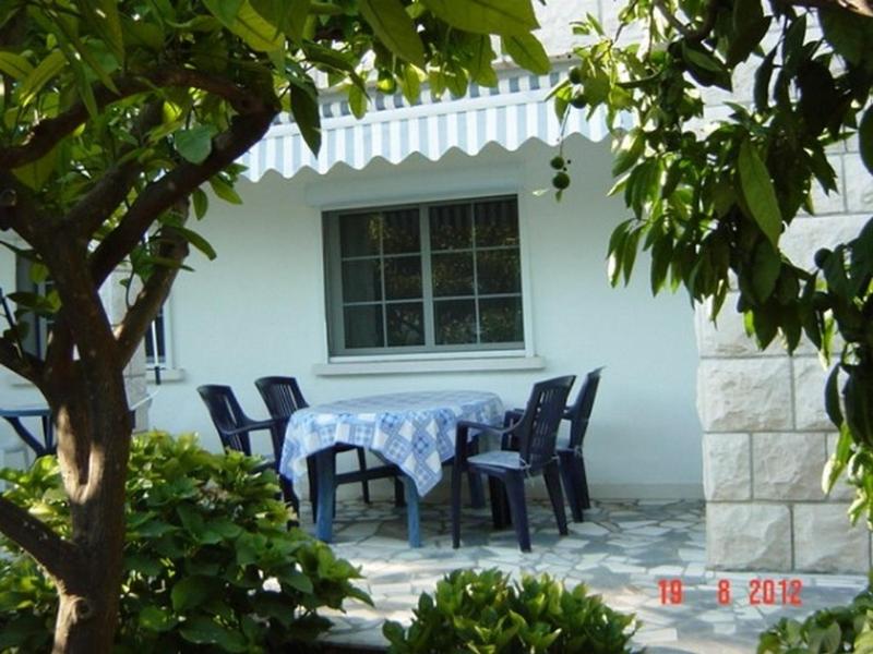 Two-Bedroom Apartment with Terrace image 2