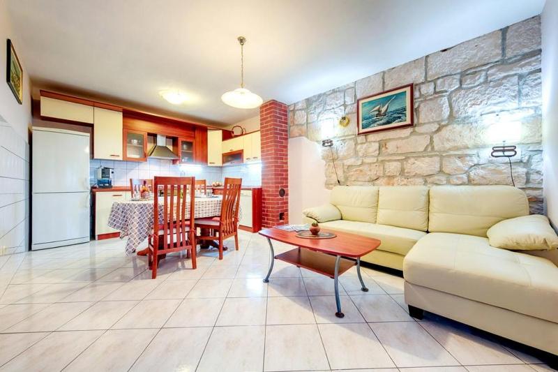 Two-Bedroom Apartment with Terrace and Sea View image 1