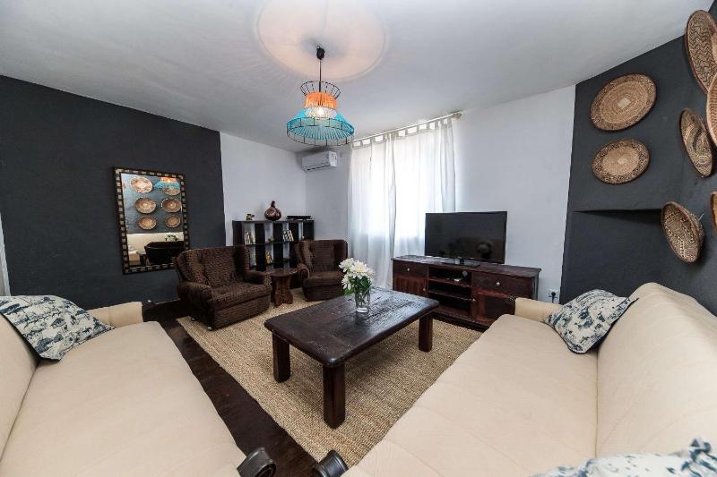 Three-Bedroom Holiday Home  image 1