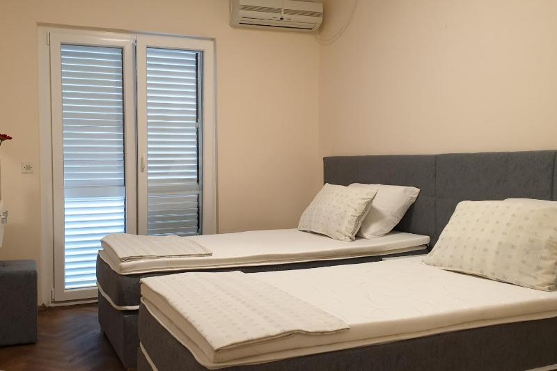 Two-Bedroom Apartment with Balcony image 1