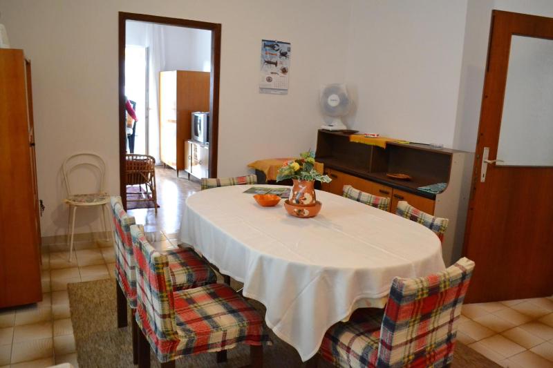 Apartments with a parking space Srima - Vodice Vodice - 15449 - image 7