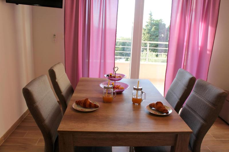 One-Bedroom Apartment with Balcony image 4