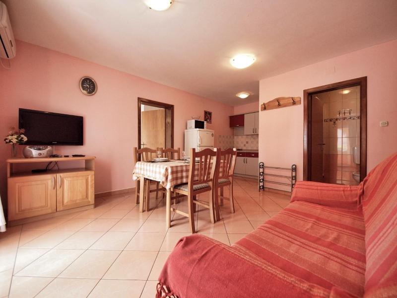 Apartments by the sea Srima - Vodice Vodice - 15621 - image 2