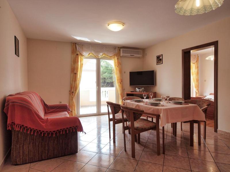 Apartments by the sea Srima - Vodice Vodice - 15621 - image 13