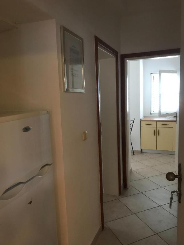 One-Bedroom Apartment with Terrace and Sea View image 2