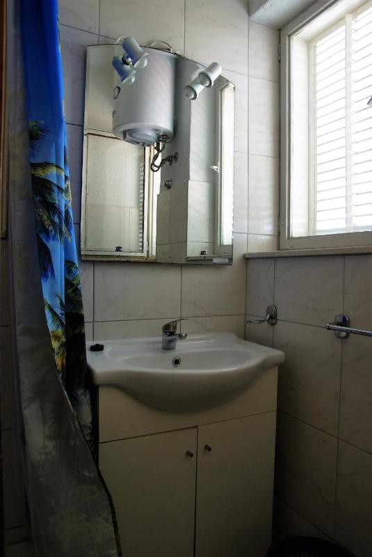 Studio with Balcony and Sea View image 3