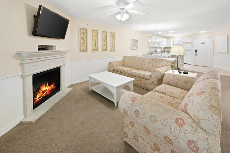 Two-Bedroom Grand Villa  image 4