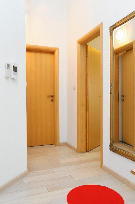 Two-Bedroom Apartment with Terrace and Sea View image 2