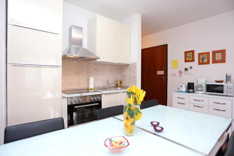 Apartments by the sea Trogir - 16211 - image 23