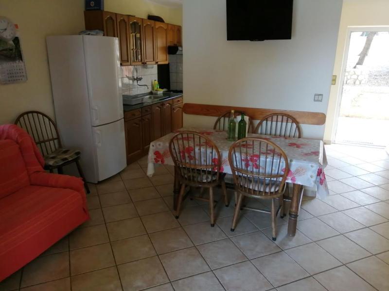 Two-Bedroom Apartment with Terrace and Sea View image 4